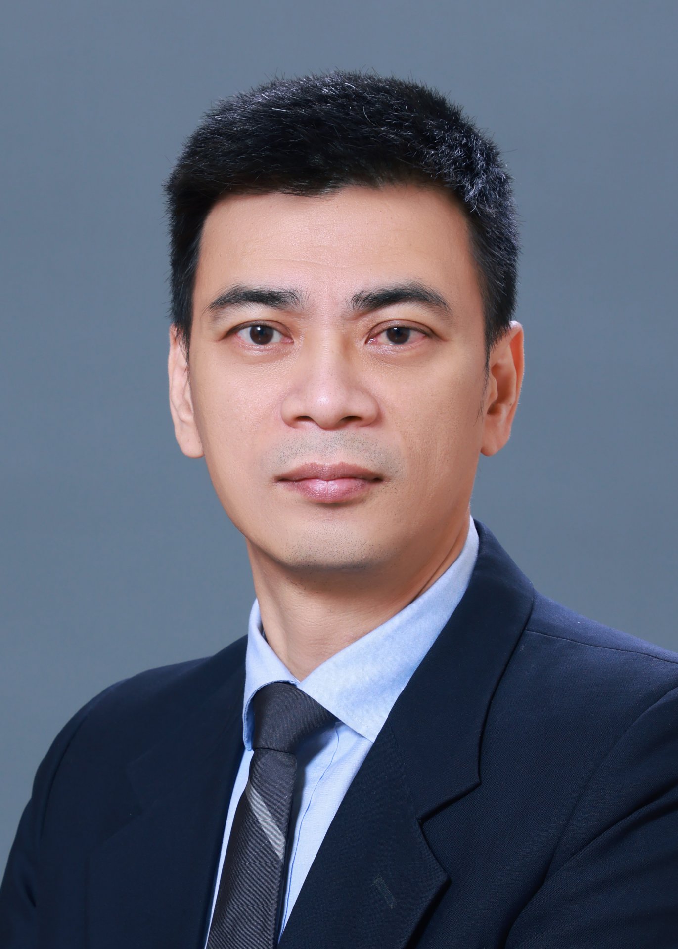 目前担任泛亚电竞 APP官方渠道泛亚