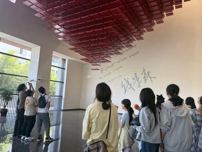 第六党支部书记赵培
